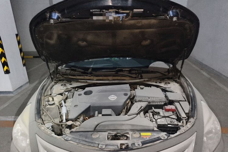 Used Nissan Teana 2014 2.5L XL Upper Tech Edition Engine Bay