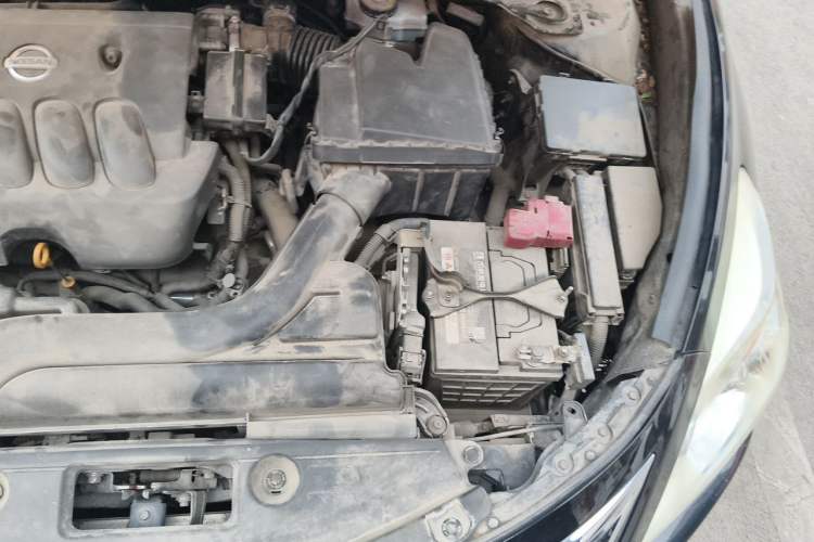 Used Nissan Teana 2014 2.0L XL Upper Tech Edition Engine Bay Left