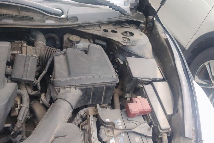 Used Nissan Teana 2014 2.0L XL Upper Tech Edition Engine Bay Left