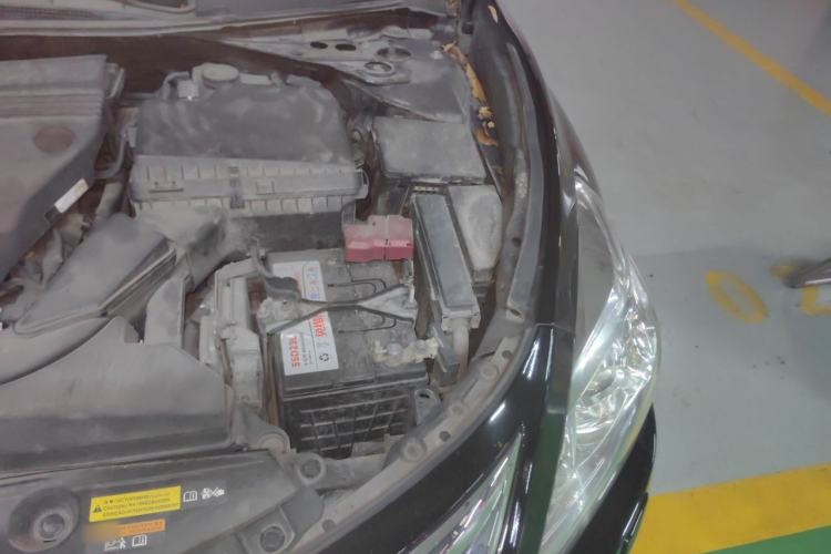 Used Nissan Teana 2014 Duke 2.5L XV Luxury Edition Engine Bay Left