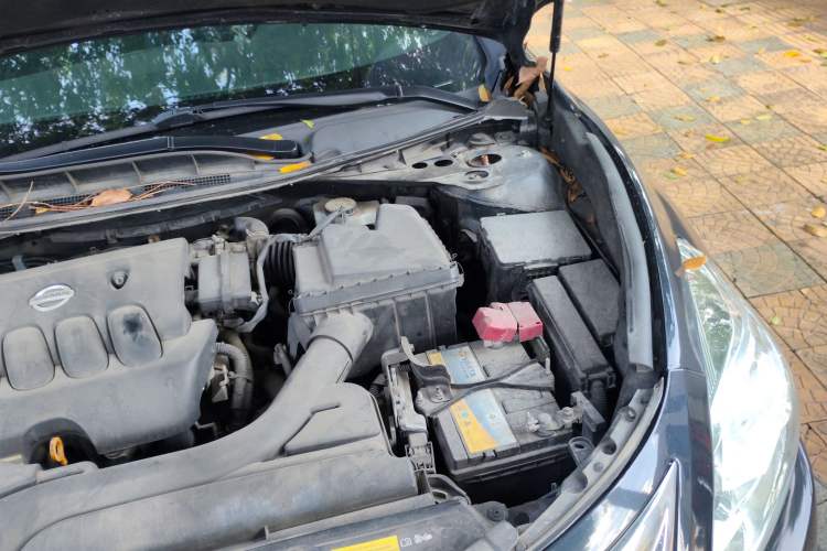 Used Nissan Teana 2014 2.0L XL Upper Tech Edition Engine Bay Left
