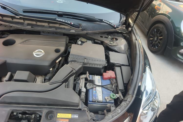 Used Nissan Teana 2014 Duke 2.5L XV-VIP Luxury Edition Engine Bay Left