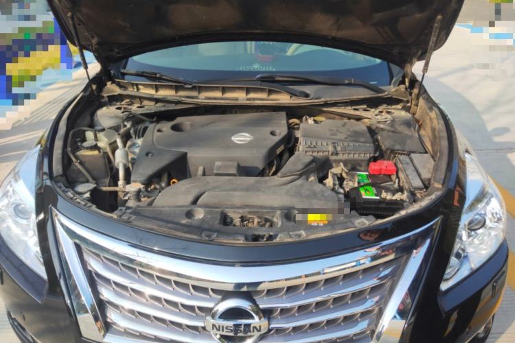 Used Nissan Teana 2014 Duke 2.5L XV Deluxe Edition Engine Bay