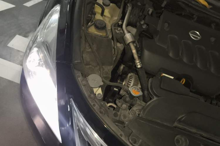 Used Nissan Teana 2014 2.0L XL Upper Tech Edition Engine Bay Right