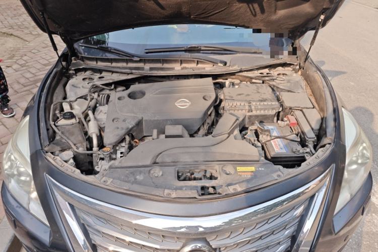 Used Nissan Teana 2014 Duke 2.5L XV-VIP Luxury Edition Engine Bay