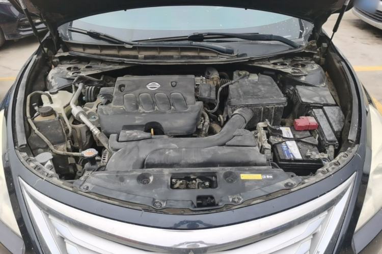 Used Nissan Teana 2014 2.0L XL Upper Tech Edition Engine Bay