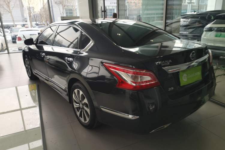 Used Nissan Teana 2014 Duke 2.5L XV Deluxe Edition Exterior 3