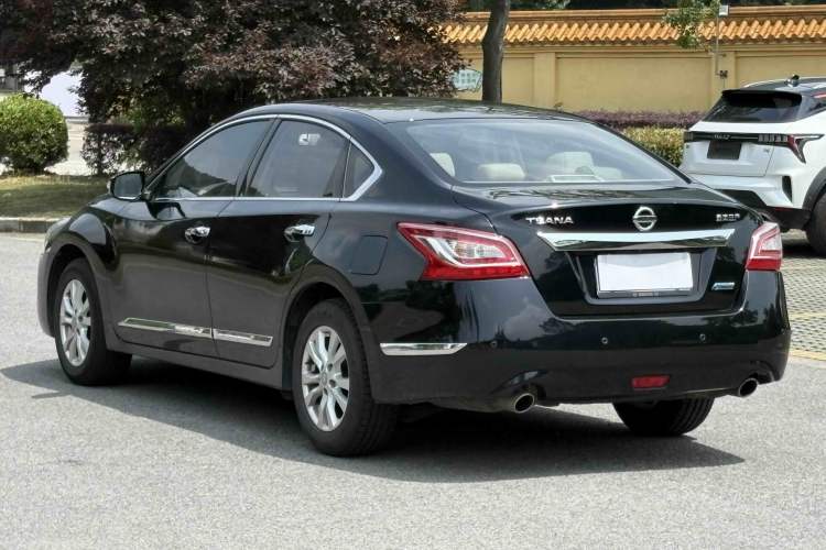 Used Nissan Teana 2014 2.0L XL Upper Tech Edition Exterior 4