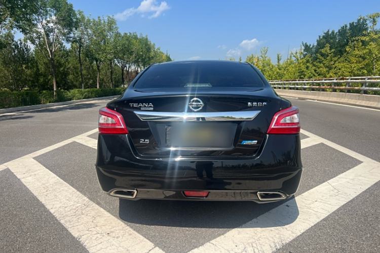 Used Nissan Teana 2014 Duke 2.5L XV Deluxe Edition Exterior 5