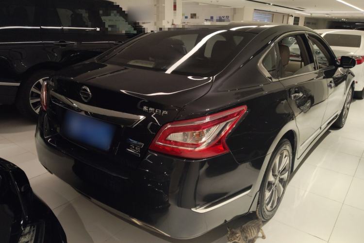 Used Nissan Teana 2014 Duke 2.5L XV Deluxe Edition Exterior 5