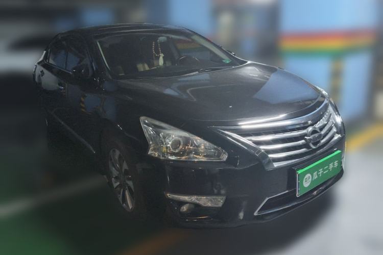 Used Nissan Teana 2014 Duke 2.5L XV Glory Edition Front Right 45 Deg