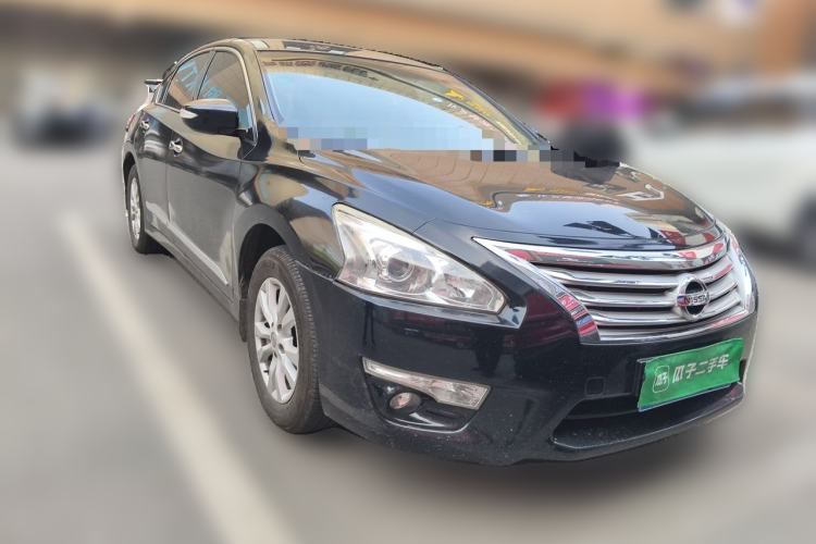 Used Nissan Teana 2014 2.0L XL Upper Tech Edition Front Right 45 Deg