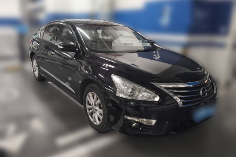Used Nissan Teana 2014 2.0L XL Upper Tech Edition Front Right 45 Deg