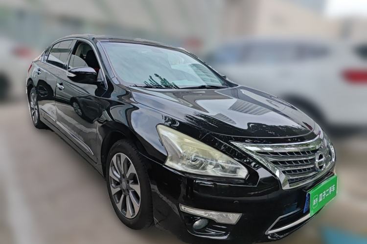Used Nissan Teana 2014 Duke 2.5L XV Deluxe Edition Front Right 45 Deg