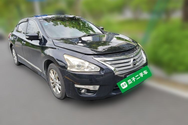 Used Nissan Teana 2014 2.0L XL Upper Tech Edition Front Right 45 Deg