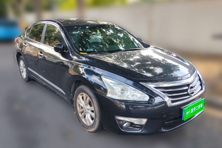 Used Nissan Teana 2014 2.0L XL Upper Tech Edition Front Right 45 Deg