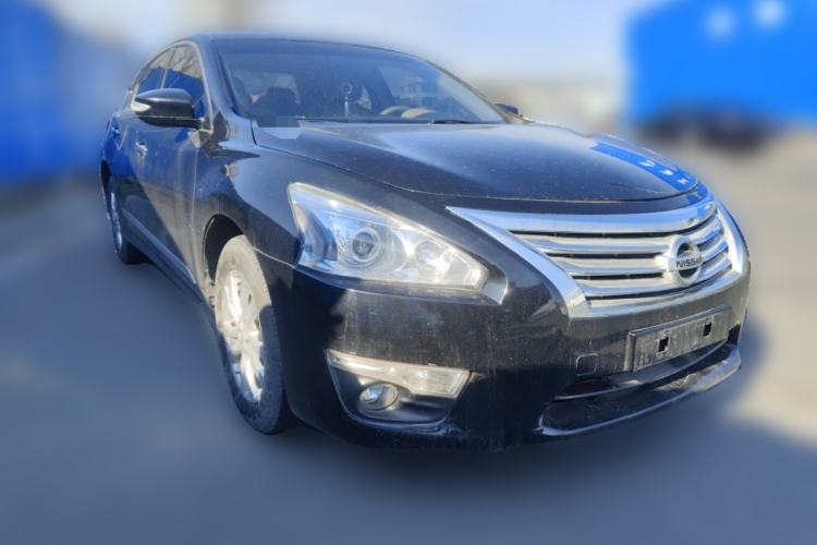 Used Nissan Teana 2014 2.0L XL Upper Tech Edition Front Right 45 Deg