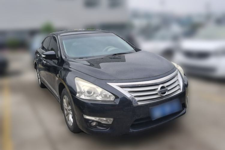 Used Nissan Teana 2014 2.0L XL Upper Tech Edition Front Right 45 Deg