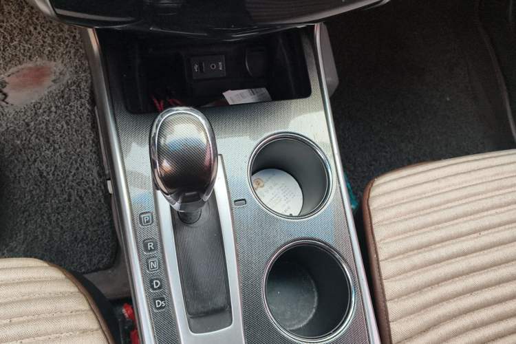 Used Nissan Teana 2014 2.0L XL Upper Tech Edition Gear Lever