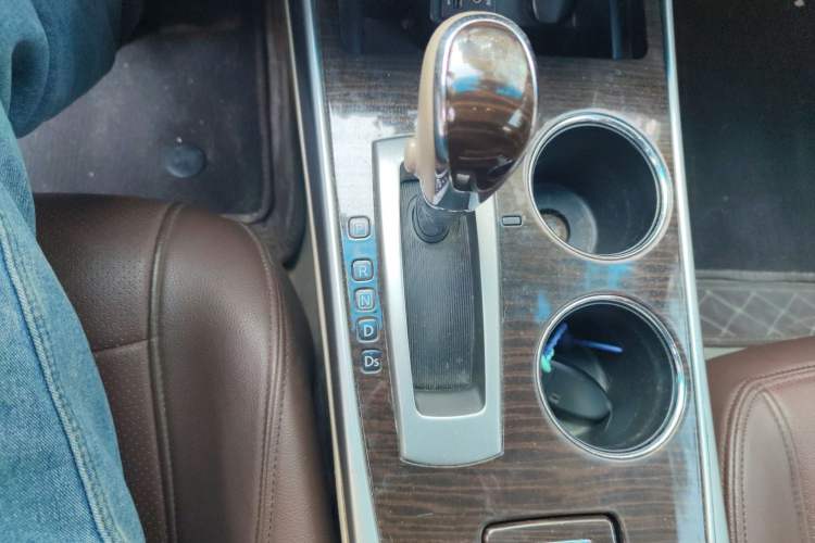 Used Nissan Teana 2014 2.0L XL Upper Tech Edition Gear Lever