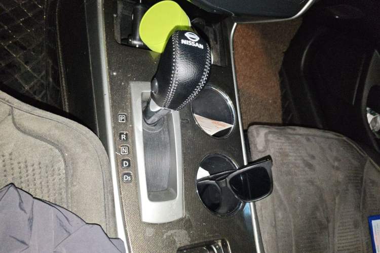 Used Nissan Teana 2014 2.0L XL Upper Tech Edition Gear Lever