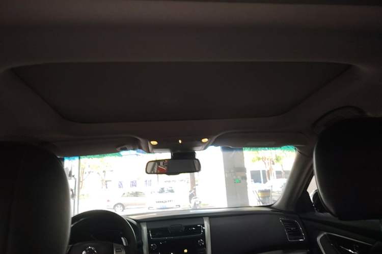 Used Nissan Teana 2014 Duke 2.5L XV Deluxe Edition Headliner