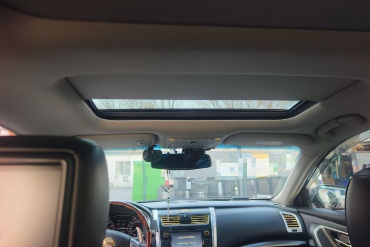Used Nissan Teana 2014 Duke 2.5L XV-VIP Luxury Edition Headliner