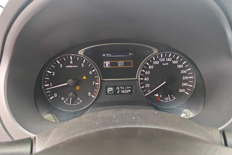 Used Nissan Teana 2014 Duke 2.5L XV Deluxe Edition Instrument Cluster
