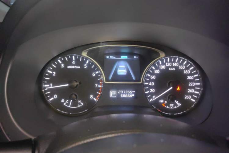 Used Nissan Teana 2014 Duke 2.5L XV Luxury Edition Instrument Cluster