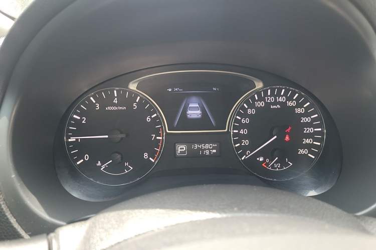 Used Nissan Teana 2014 Duke 2.5L XV Luxury Edition Instrument Cluster