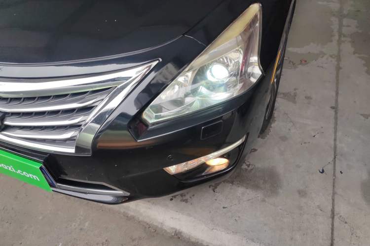 Used Nissan Teana 2014 Duke 2.5L XV Luxury Edition Left Front Headlight