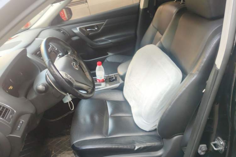 Used Nissan Teana 2014 2.5L XL Upper Tech Edition Left Front Seat