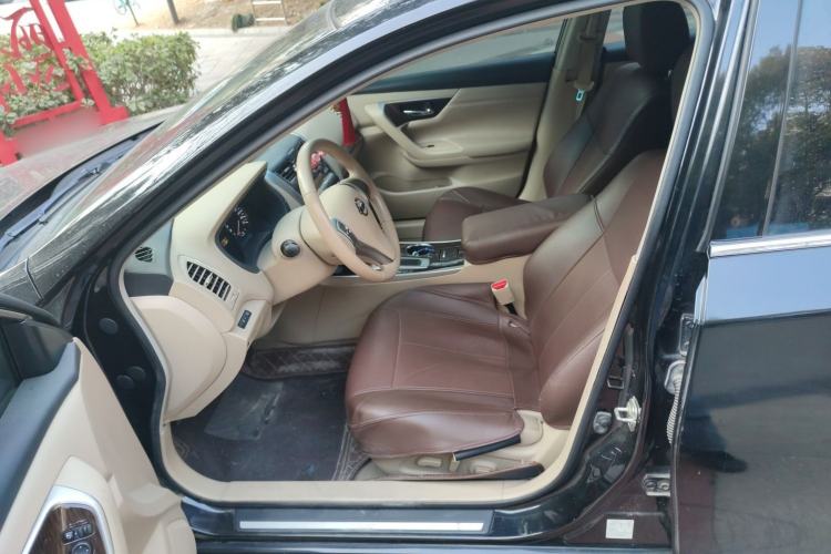 Used Nissan Teana 2014 2.0L XL Upper Tech Edition Left Front Seat