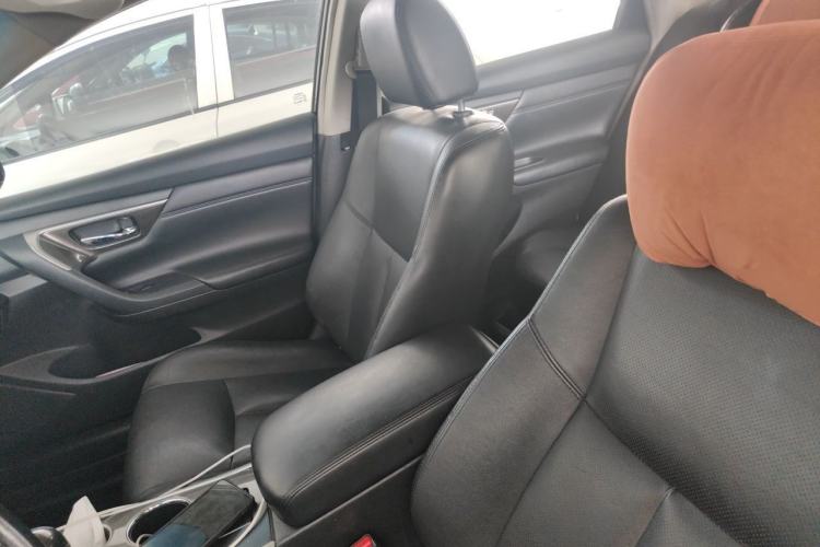 Used Nissan Teana 2014 2.0L XL Upper Tech Edition Left Front Seat