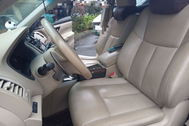 Used Nissan Teana 2014 2.5L XL Upper Tech Edition Left Front Seat