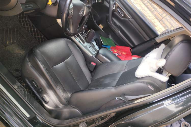 Used Nissan Teana 2014 2.0L XL Upper Tech Edition Left Front Seat