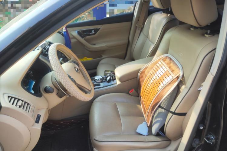 Used Nissan Teana 2014 Duke 2.5L XV Deluxe Edition Left Front Seat