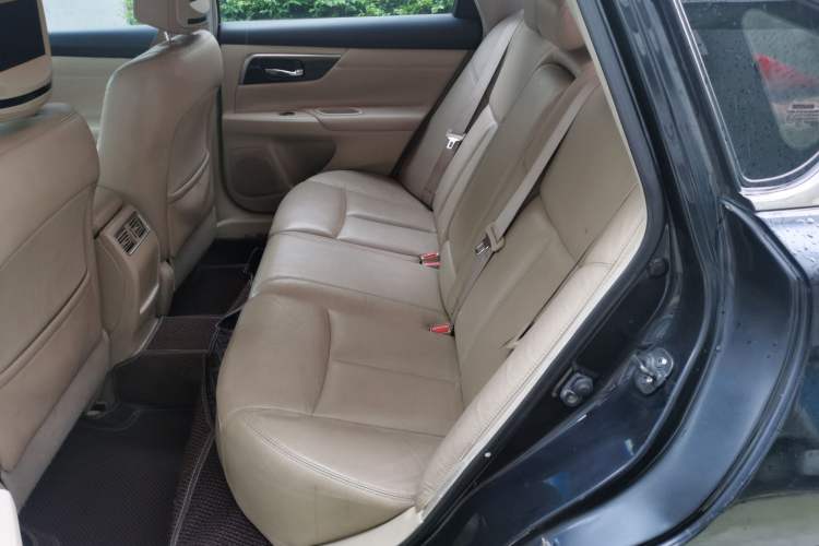 Used Nissan Teana 2014 2.0L XL Upper Tech Edition Left Rear Seat