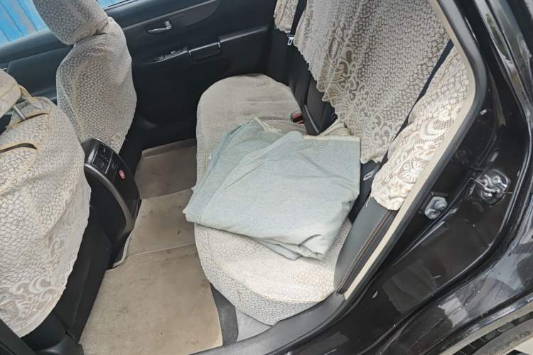 Used Nissan Teana 2014 Duke 2.5L XV Deluxe Edition Left Rear Seat