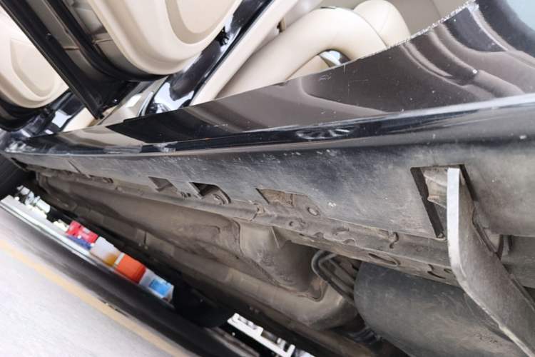 Used Nissan Teana 2014 Duke 2.5L XV Glory Edition Left Side Sill