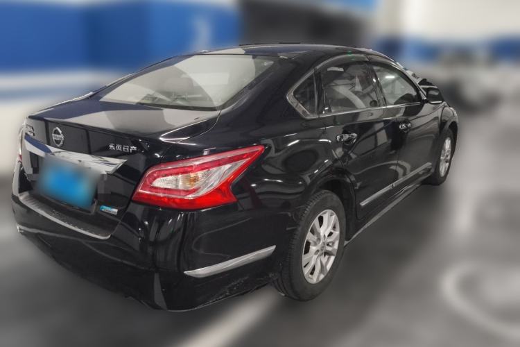 Used Nissan Teana 2014 2.0L XL Upper Tech Edition Rear Right 45 Deg