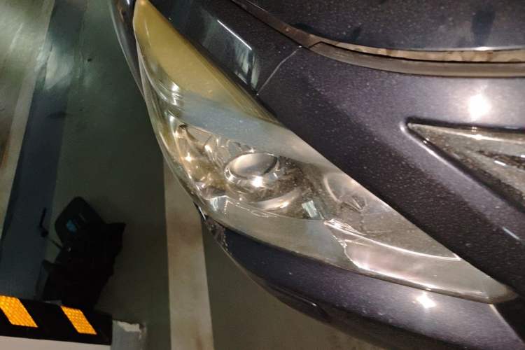 Used Nissan Teana 2014 Duke 2.5L XV-VIP Luxury Edition Right Front Headlight