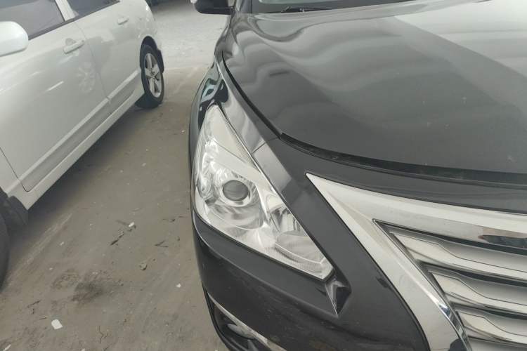 Used Nissan Teana 2014 2.0L XL Upper Tech Edition Right Front Headlight