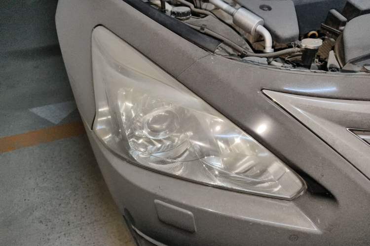 Used Nissan Teana 2014 2.5L XL Upper Tech Edition Right Front Headlight