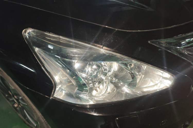 Used Nissan Teana 2014 Duke 2.5L XV Glory Edition Right Front Headlight