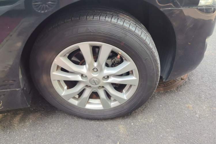 Used Nissan Teana 2014 2.0L XL Upper Tech Edition Right Front Wheel Hub