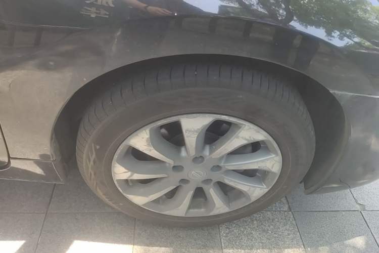Used Nissan Teana 2014 Duke 2.5L XV Luxury Edition Right Front Wheel Hub