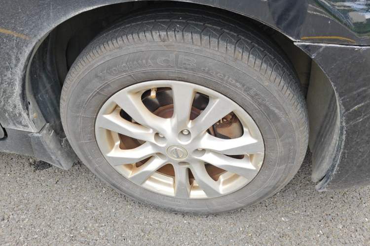Used Nissan Teana 2014 2.0L XL Upper Tech Edition Right Front Wheel Hub