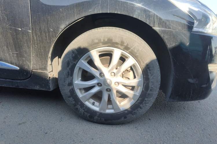 Used Nissan Teana 2014 2.0L XL Upper Tech Edition Right Front Wheel Hub
