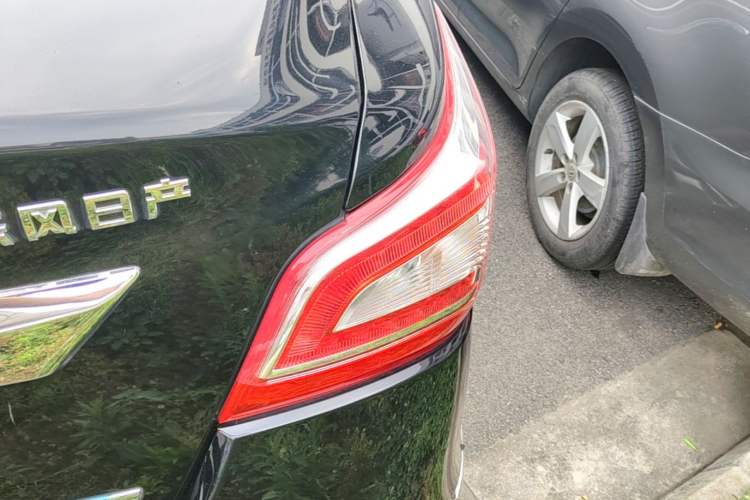Used Nissan Teana 2014 2.0L XL Upper Tech Edition Right Rear Taillight